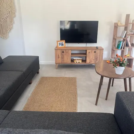 Belce & Bloom - Uezuemlue *