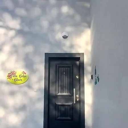 Belce & Bloom - Uezuemlue Villa *