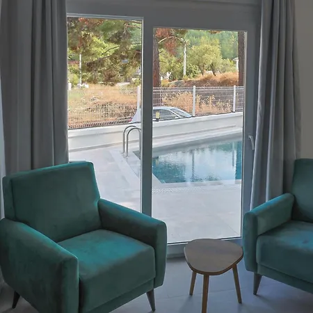 Belce & Bloom - Uezuemlue Villa *