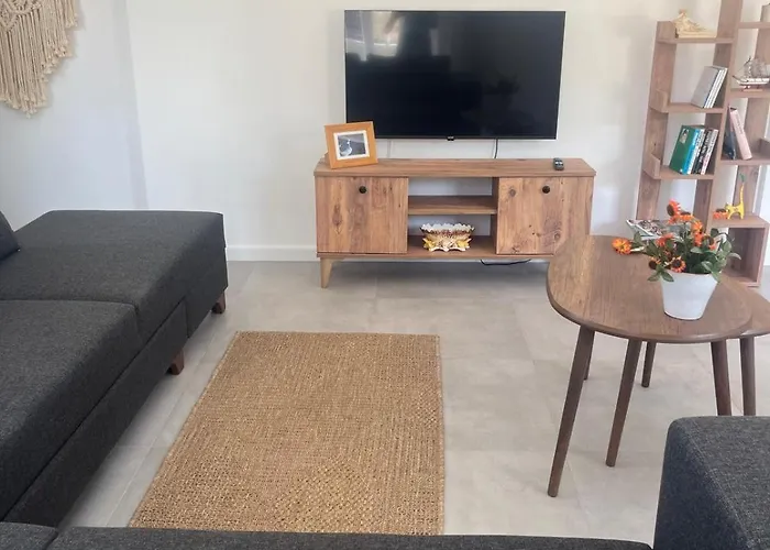 Belce & Bloom - Uezuemlue *