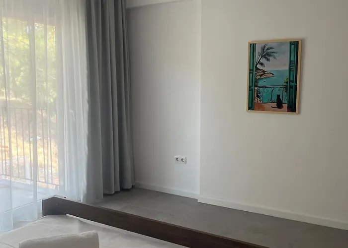 Belce & Bloom - Uezuemlue Fethiye