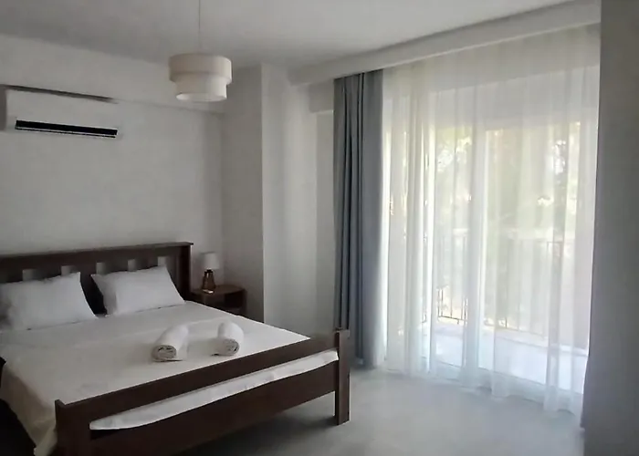 Belce & Bloom - Uezuemlue